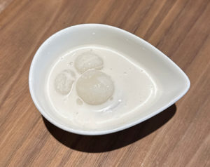 ミニ白玉のココナッツミルク